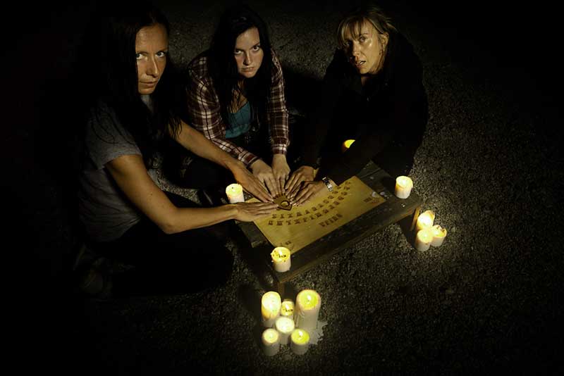 EASY STEPS TO SPELLS TO BREAK UP A COUPLE WITHOUT THEM KNOWING