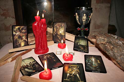 Tarot reading by a spellcaster