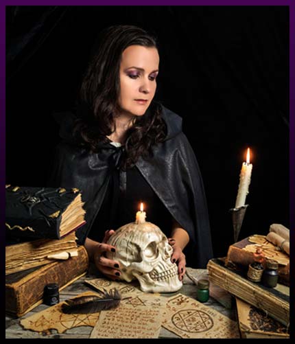 Casting strong love spells to get someone you love back