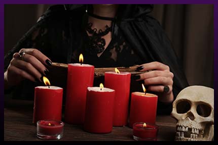 Witch cast dark love spell rituall